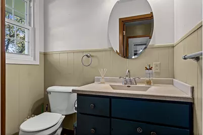 705 S 2nd Street, La Crescent, MN 55947 - Photo 9