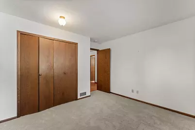 8365 Heather Avenue, Eden Prairie, MN 55347 - Photo 19