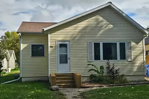 116 3rd Street NE, Barnesville, MN 56514 - Photo 1