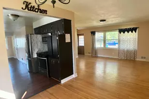 2819 Farrington St, Roseville, MN 55113 - Photo 11