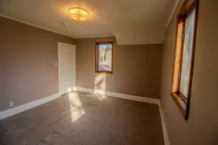 620 W 2nd Ave, Keewatin, MN 55753 - Photo 29