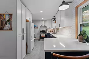 417 21st Ave SW, Rochester, MN 55902 - Photo 7