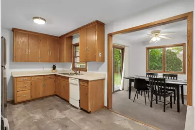 8300 Blaisdell Avenue S, Bloomington, MN 55420 - Photo 5