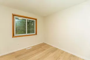 6908 64th Ave N, Brooklyn Park, MN 55428 - Photo 11