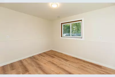 6908 64th Avenue N, Brooklyn Park, MN 55428 - Photo 15