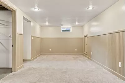519 Doris Avenue, Shoreview, MN 55126 - Photo 27