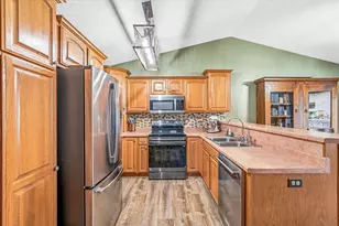 9239 E Point Douglas Ln S, Cottage Grove, MN 55016 - Photo 3