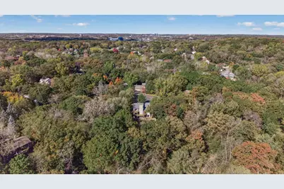 8725 Walton Oaks Drive, Bloomington, MN 55438 - Photo 51