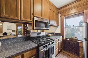 302 Summit Ave, Saint Paul, MN 55102 - Photo 13