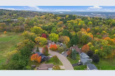 2354 Heights Avenue E, Maplewood, MN 55119 - Photo 45