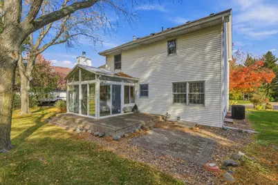2354 Heights Avenue E, Maplewood, MN 55119 - Photo 7