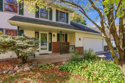 2354 Heights Avenue E, Maplewood, MN 55119 - Photo 3