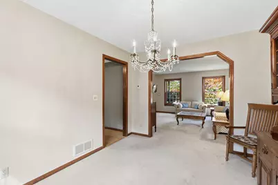 2354 Heights Avenue E, Maplewood, MN 55119 - Photo 23