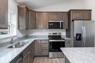 2083 River Bend Trail, Mayer, MN 55360 - Photo 15