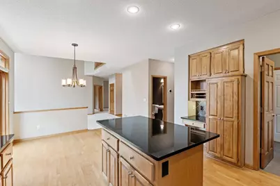 19054 Magenta Bay, Eden Prairie, MN 55347 - Photo 13