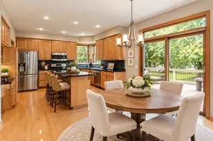 19054 Magenta Bay, Eden Prairie, MN 55347 - Photo 7