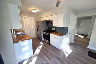 8311 Northern Dr, Crystal, MN 55427 - Photo 7
