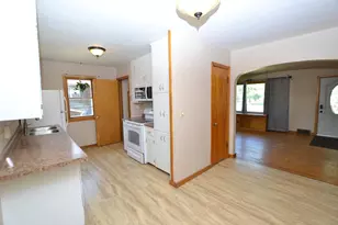 806 5th St NE, Staples, MN 56479 - Photo 7