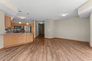 1880 3rd Ave NW, Rochester, MN 55901 - Photo 5
