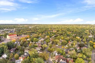 696 5th St E, Saint Paul, MN 55106 - Photo 21