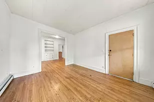 696 5th St E, Saint Paul, MN 55106 - Photo 3