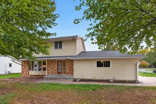 162 Emerson Ave W, West Saint Paul, MN 55118 - Photo 1