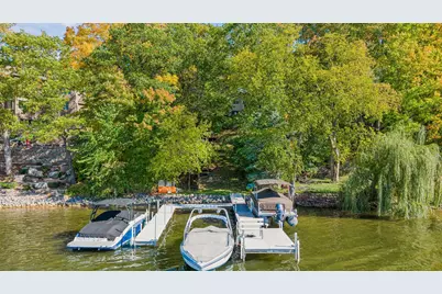 7513 Maplewood Drive, Maple Grove, MN 55311 - Photo 11