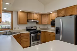104 Wadsworth Dr, Mankato, MN 56001 - Photo 13