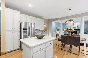 8441 W Lake Dr, Chanhassen, MN 55317 - Photo 9