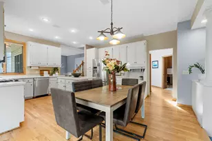 8441 W Lake Dr, Chanhassen, MN 55317 - Photo 11
