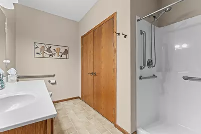 1880 3rd Avenue NW #318, Rochester, MN 55901 - Photo 11