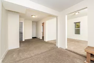 406 Russell Ave N, Minneapolis, MN 55405 - Photo 5
