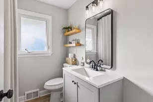 8840 Bloomington Ave S, Bloomington, MN 55425 - Photo 13