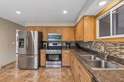 1858 Turquoise Trail, Eagan, MN 55122 - Photo 15
