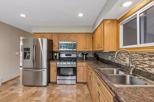 1858 Turquoise Trail, Eagan, MN 55122 - Photo 15