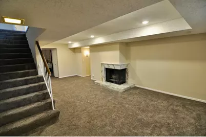 5845 Lake Curve Lane, Brooklyn Center, MN 55429 - Photo 21