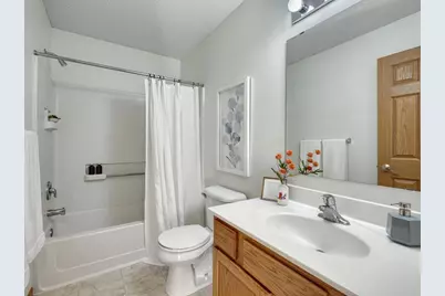 4587 Blaylock Circle #4001, Inver Grove Heights, MN 55076 - Photo 19