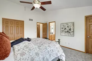 4587 Blaylock Cir, Inver Grove Heights, MN 55076 - Photo 15