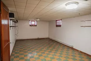 227 E 9th St, Blue Earth, MN 56013 - Photo 25