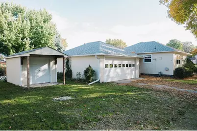 227 E 9th Street, Blue Earth, MN 56013 - Photo 43