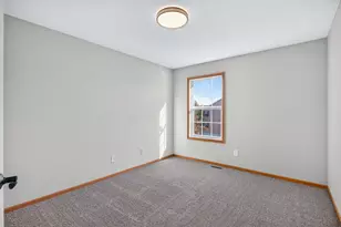15777 Porchlight Ln, Eden Prairie, MN 55347 - Photo 21