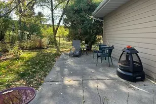 3301 Selkirk Dr, Burnsville, MN 55337 - Photo 7