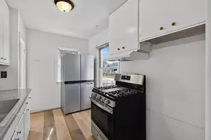 4822 Bryant Ave N, Minneapolis, MN 55430 - Photo 5