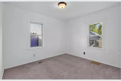 4822 Bryant Avenue N, Minneapolis, MN 55430 - Photo 9