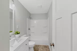 427 21st Ave SW, Rochester, MN 55902 - Photo 11