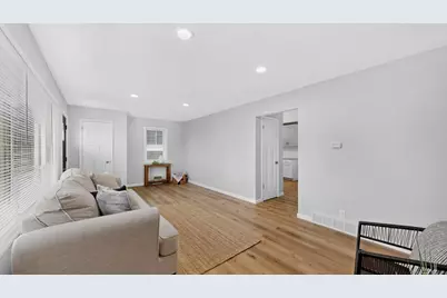 427 21st Avenue SW, Rochester, MN 55902 - Photo 5