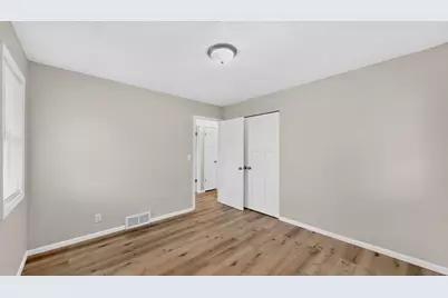 427 21st Avenue SW, Rochester, MN 55902 - Photo 15