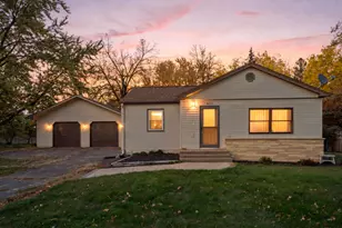 420 2nd St SE, Braham, MN 55006 - Photo 1