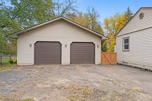 420 2nd St SE, Braham, MN 55006 - Photo 39