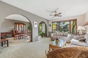 9723 Palmer Rd, Bloomington, MN 55437 - Photo 11